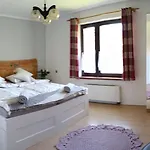 컨트리하우스 Smrek Sokolec 루드비코비체 클로드즈키