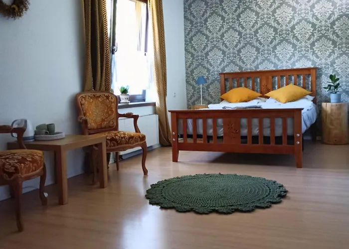 カントリーハウス Smrek Sokolec